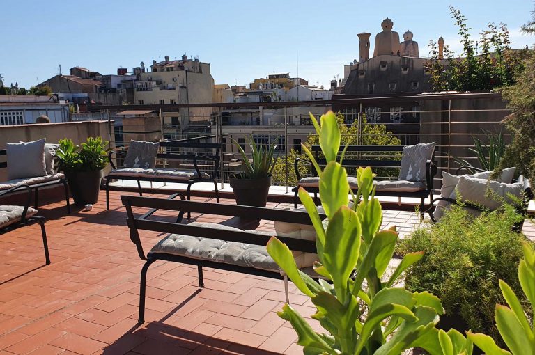 Rooftop-terrace-hotel-actual-barcelona-02